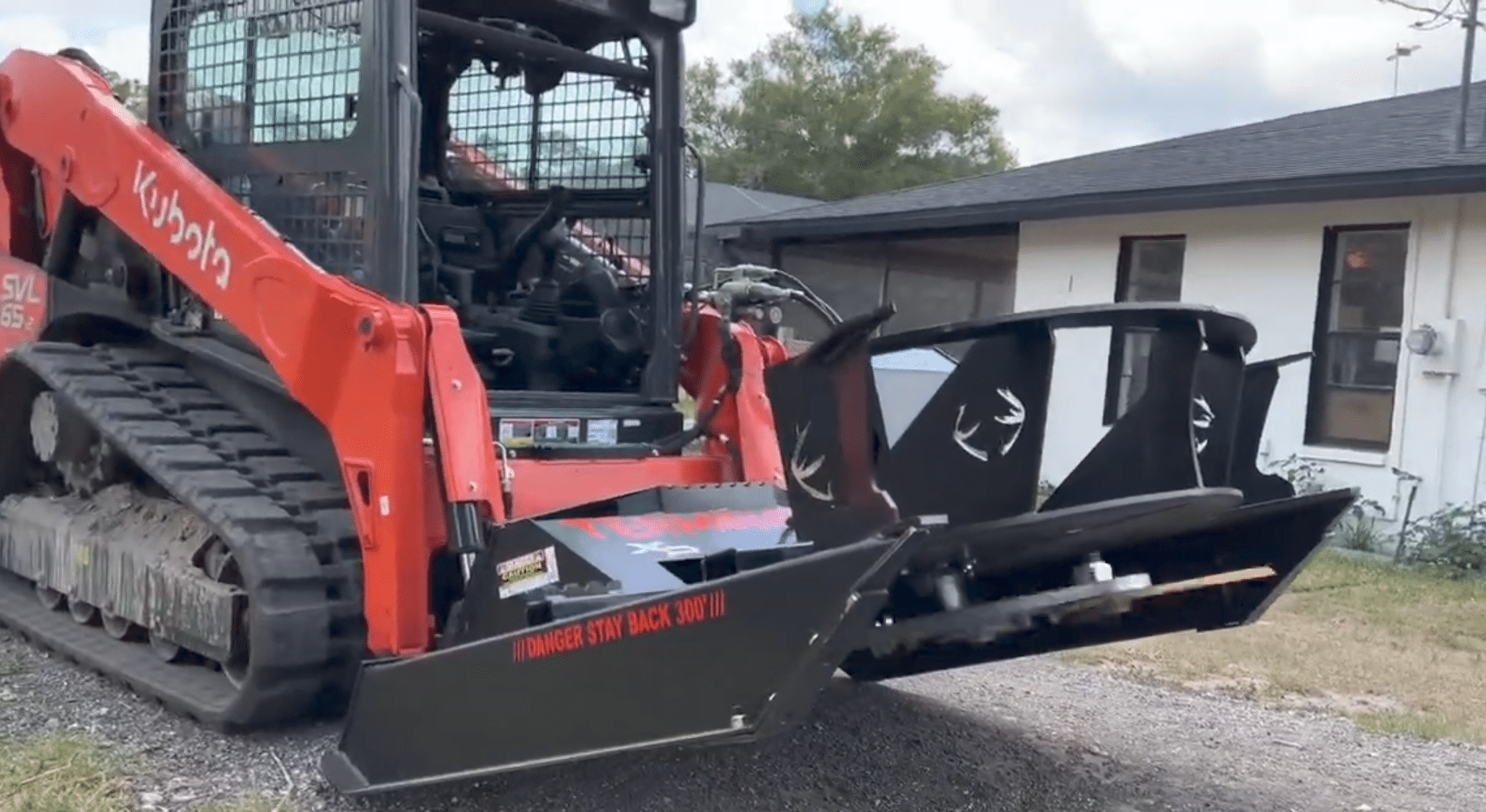 How Skid Steer Brush Cutters Make Land Management Easier for Municipalities 1 Skid Steer Brush Cutters